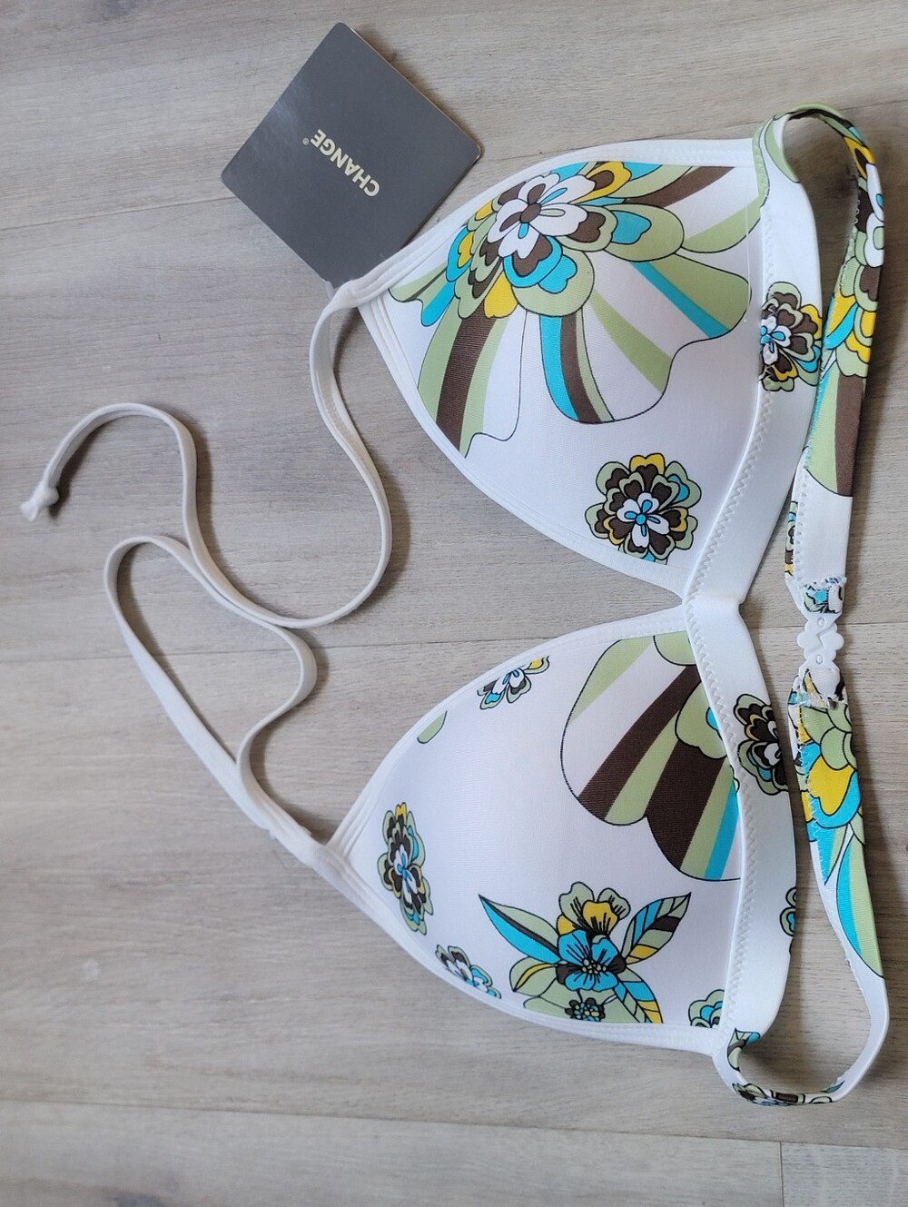 NWT CHANGE Lingerie Jade Halter Bikini Top Floral Swim EUR 80DD / UK 36